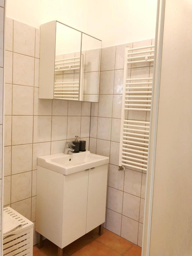 Away From Apartament Viena